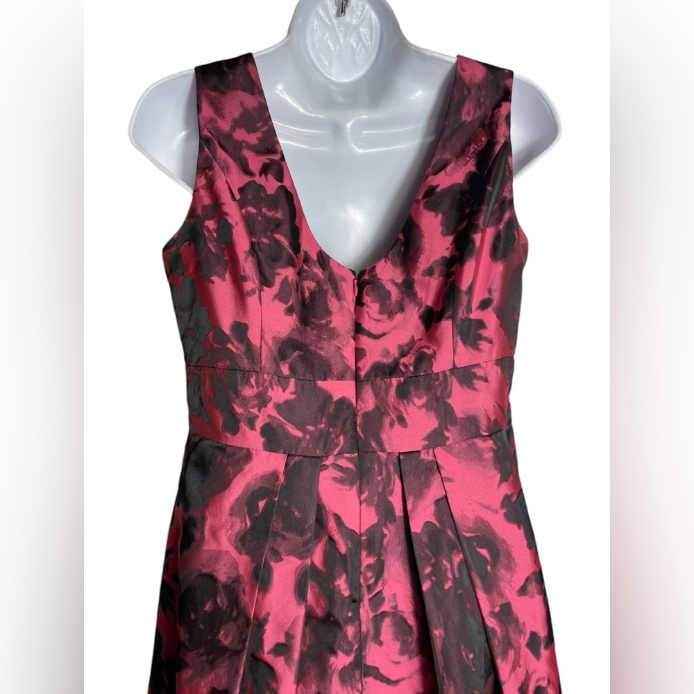 Eliza J dress size 10 petite bright pink & black Jaquard Fit & Flare dress 🖤🩷 - Picture 8 of 11